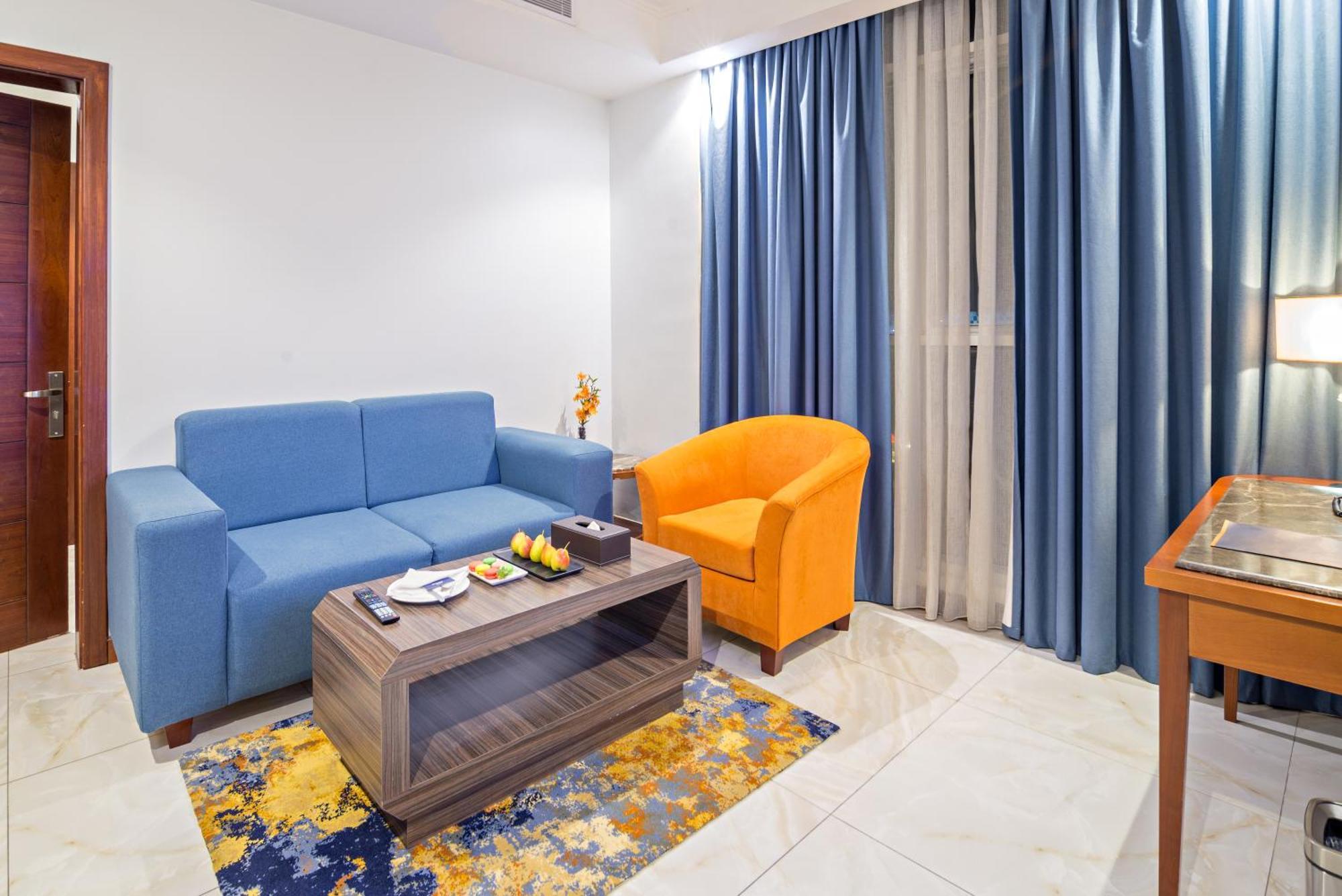 Jiwar Almasi Hotel Jeddah Exterior photo